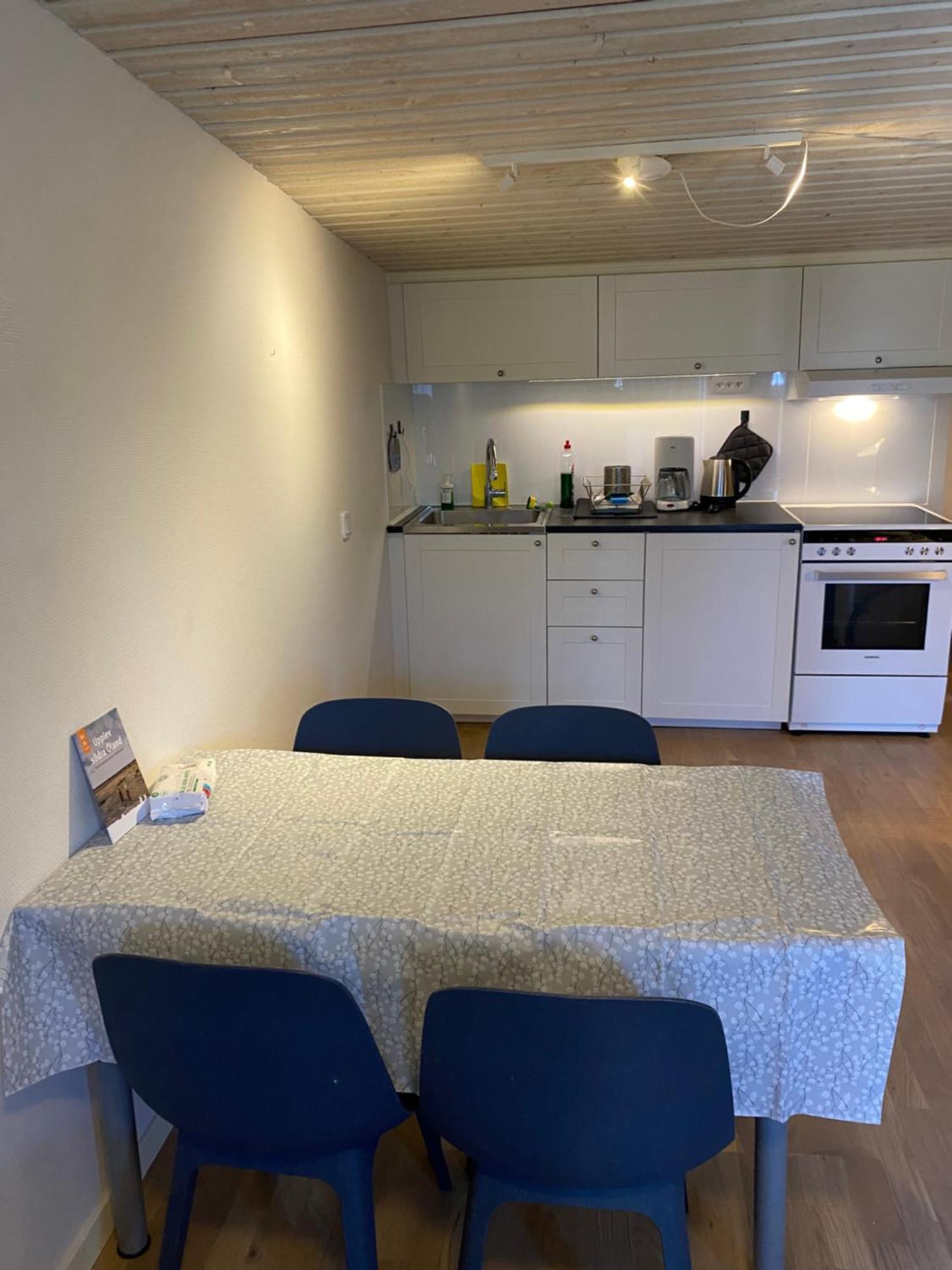 Apartamento Idyliska Boende Mitt Pa Oeland Färjestaden Exterior foto
